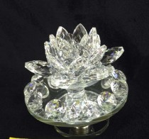 MESA DE FLOR DE LOTUS COM DIAMANATE - 8 CM - 7854218